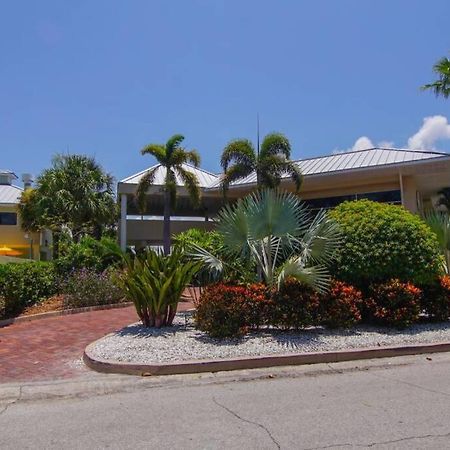 Sea Breeze, Studio 510, Beach Steps Away!+Pool+Wifi Ruskin Extérieur photo