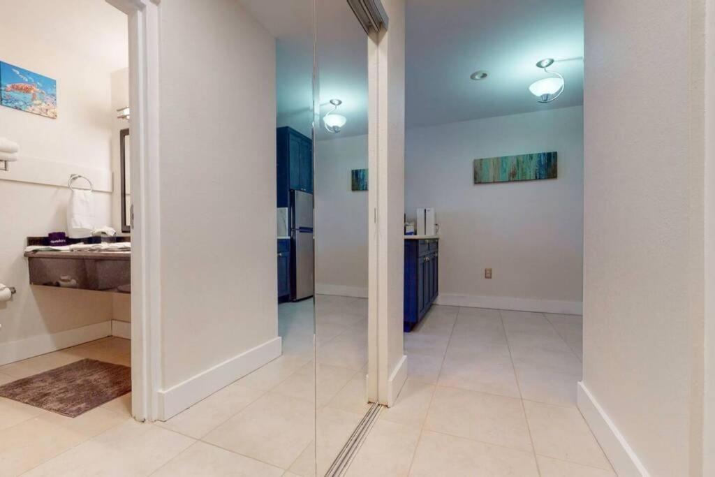 Sea Breeze, Studio 510, Beach Steps Away!+Pool+Wifi Ruskin Extérieur photo