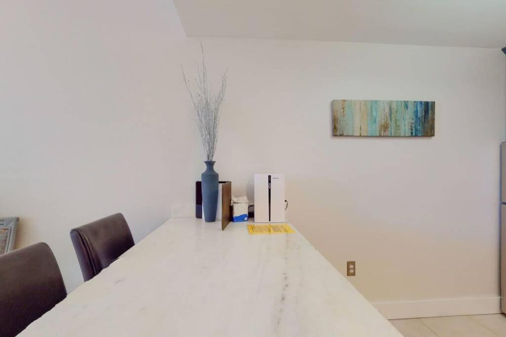 Sea Breeze, Studio 510, Beach Steps Away!+Pool+Wifi Ruskin Extérieur photo